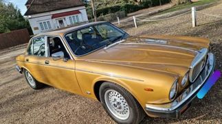 Picture of 1982 Daimler Sovereign 4.2 Auto