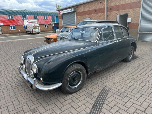 1969 DAIMLER 250 V8 PROJECT - EXCELLENT VALUE SOLD