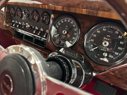 1964 Daimler 250 V8 - 8