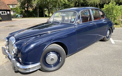1968 Daimler 250 V8 Automatic (picture 1 of 50)