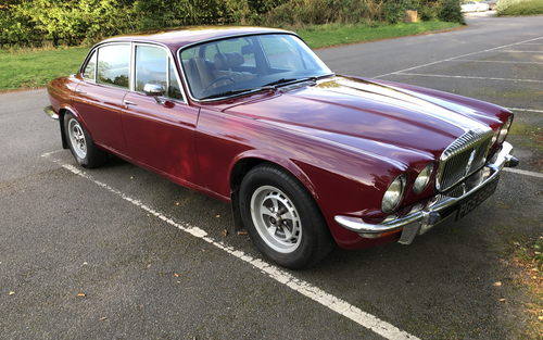 1976 Daimler Sovereign 4.2 Lwb Auto (picture 1 of 24)