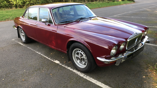 Picture of 1976 Daimler Sovereign 4.2 Lwb Auto - For Sale