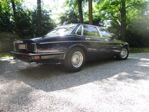 1990 Daimler XJ40
