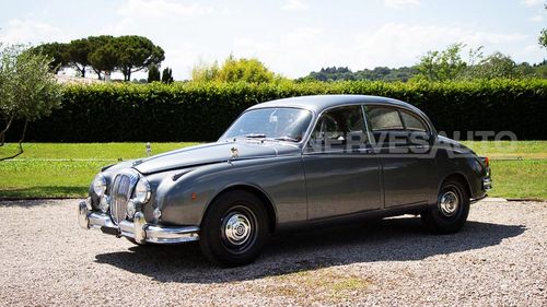 Picture of 1967 Daimler 2.5 V8 Saloon - For Sale