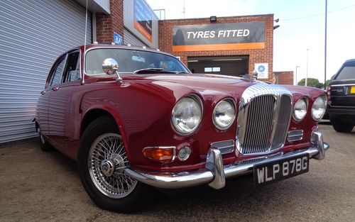 1968 Daimler Sovereign (picture 1 of 43)