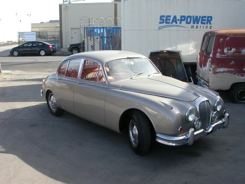 1965 RARE LHD DAIMLER V8 $18,650 SHIPPING INLCUDED For Sale