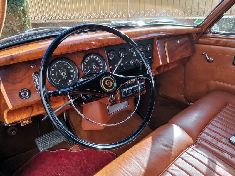 1966 Daimler 250 V8 - 7