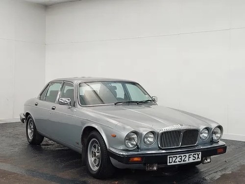 1986 Daimler Double Six