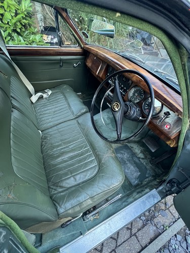 1965 Daimler 250 V8 - 9
