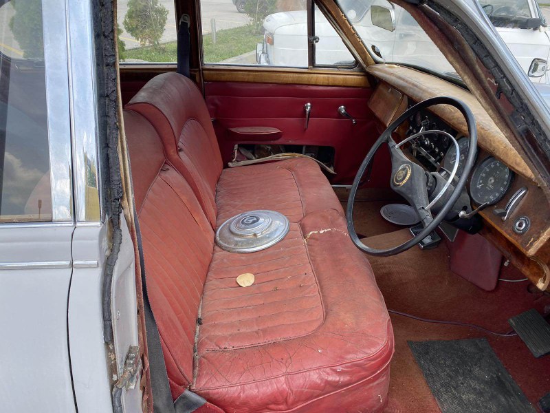 1965 Daimler Sierra 1500 - 7