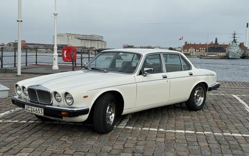 1979 Daimler Double Six (picture 1 of 39)