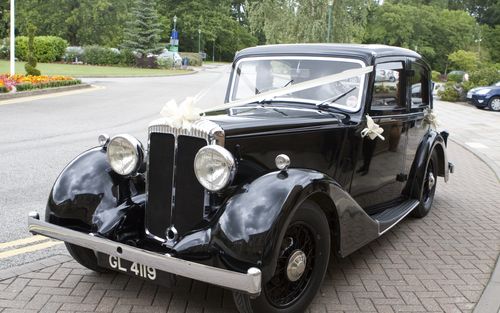 1936 Daimler 15 Saloon (picture 1 of 7)