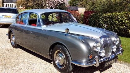 Daimler V8 250 1968 Manual Overdrive Fully Restored £75k+