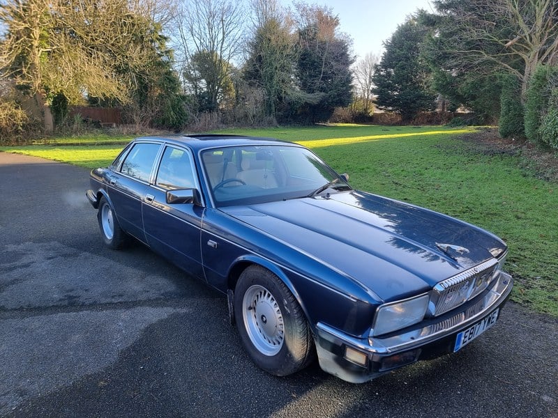 1988 Daimler XJ40 - 1 1988 Daimler XJ40 - 1