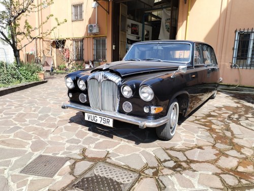 1976 daimler limousine van den plas Te koop