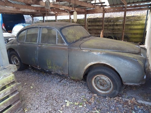 1965 Daimler 250 V8 for spares or repair.