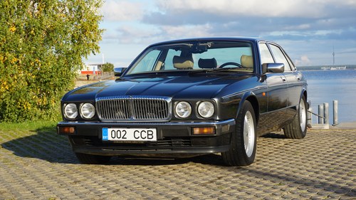 1994 Daimler Double Six