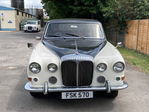 1973 Daimler DS420