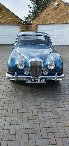 1964 Daimler 250 V8