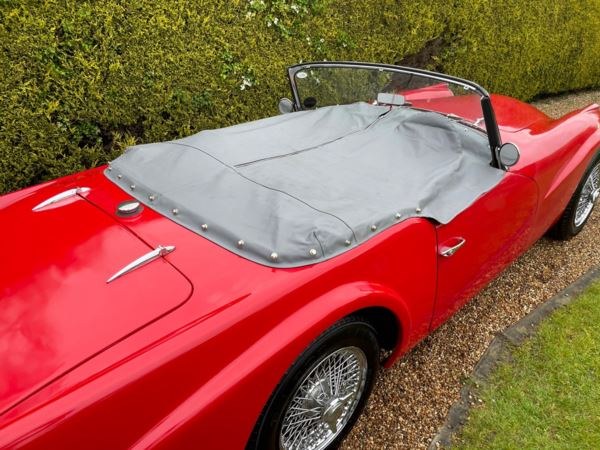 1960 Daimler SP250 (Dart), foto 6