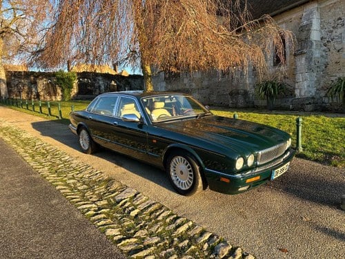 1995 Daimler Double Six Te koop
