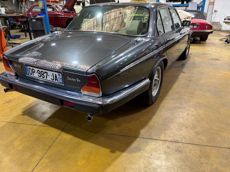 1994 Daimler Double Six - 2 1994 Daimler Double Six - 2