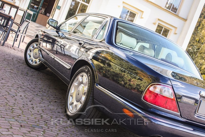 2000 Daimler Super V8 - 2 2000 Daimler Super V8 - 2