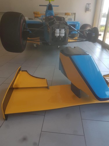 2005 Dallara gp2 rolling chassis In vendita