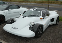 2001 Stunning and RARE Kamala by Dax Cars Till salu