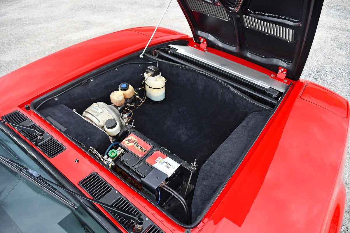 1971 De Tomaso Pantera Vermelho Manual, 5 velocidades Volante à ...
