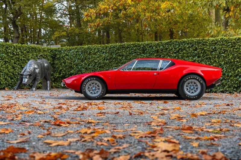 1971 De Tomaso Pantera - 2 1971 De Tomaso Pantera - 2