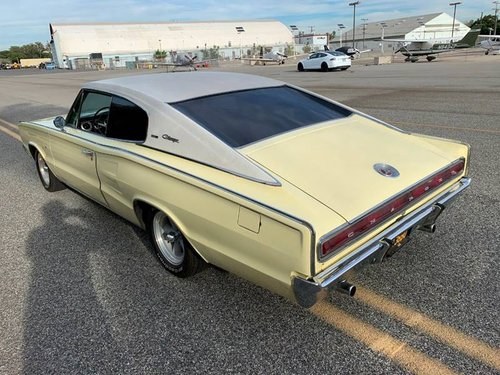 1969 1967 Dodge Charger FastBack = Correct 318 Auto  AC $19.9k For Sale