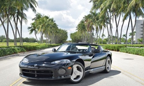 1993 Dodge Viper RT-10 = only 4k miles Rare 1 of 33 $39.9k Kaufen Bei