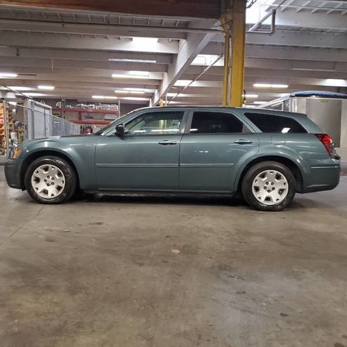 2005 Dodge Magnum SE 5 Door Wagon 2.7L V6 Teal $3.9k For Sale