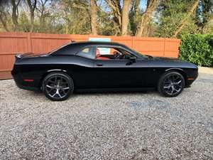 2020 Dodge Challenger SXT Plus RWD 8-Speed Automatic LHD For Sale (picture 5 of 12)