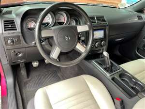 2010 Dodge Challenger HEMI R/T For Sale (picture 8 of 12)
