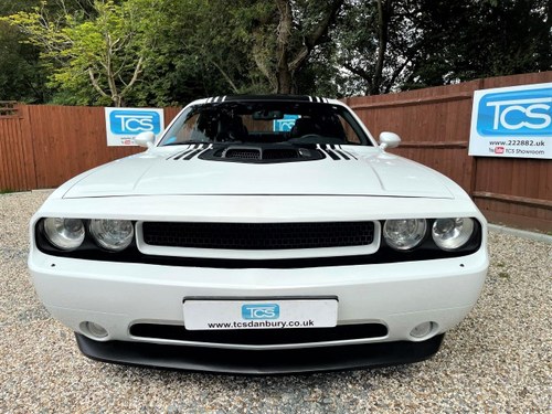 Dodge Challenger R/T HEMI SHAKER Automatic 2014MY SOLD