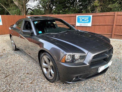 2014 Dodge Charger R/T MAX HEMI V8 Automatic Saloon Kaufen Bei