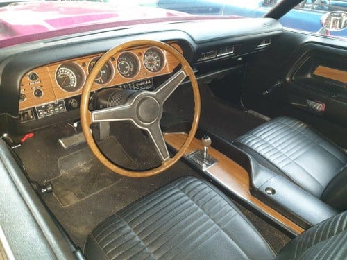 1970 Dodge Challenger - 9