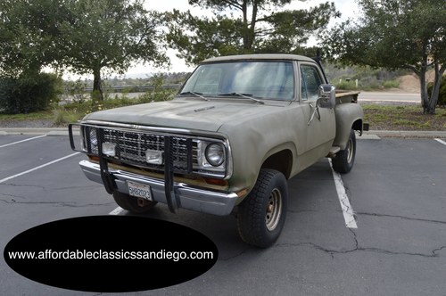 1975 Dodge W100 VENDUTO
