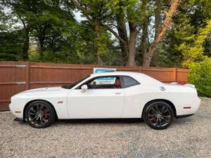 2014 Dodge Challenger SRT8 392 (6.4L) Automatic 470bhp For Sale (picture 6 of 24)