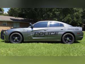 2011 Dodge Charger Pursuit 5.7 V8 Hemi - fully loaded For Sale (picture 1 of 10)