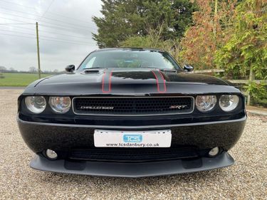 Picture of 2014 SRT8 6.4L HEMI V8 5-Speed Automatic LHD (Euro Zone-6) - For Sale
