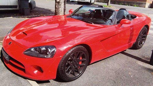 2005 Dodge Viper
