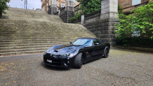 2002 Dodge Viper SRT10