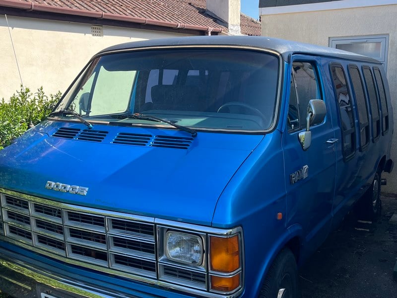 Rapid Classics: Eine Suche. Alle Oldtimer. 14 » Rapid Classics: Eine Suche. Alle Oldtimer. 1987 Dodge Ram B250
