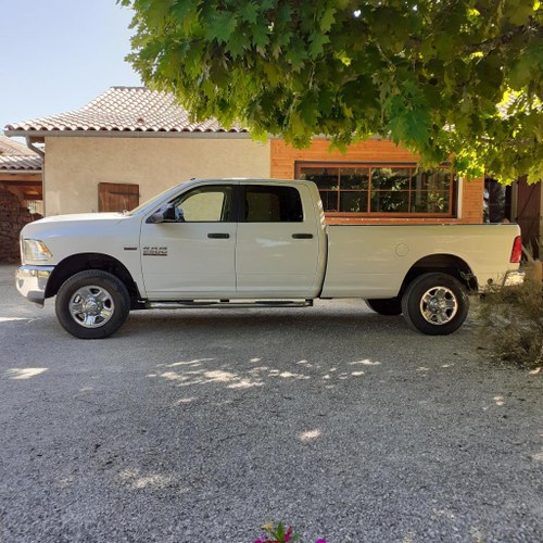 2015 Dodge Ram 2500 SLT À venda