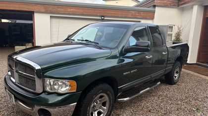 Dodge Ram 1500 SLT