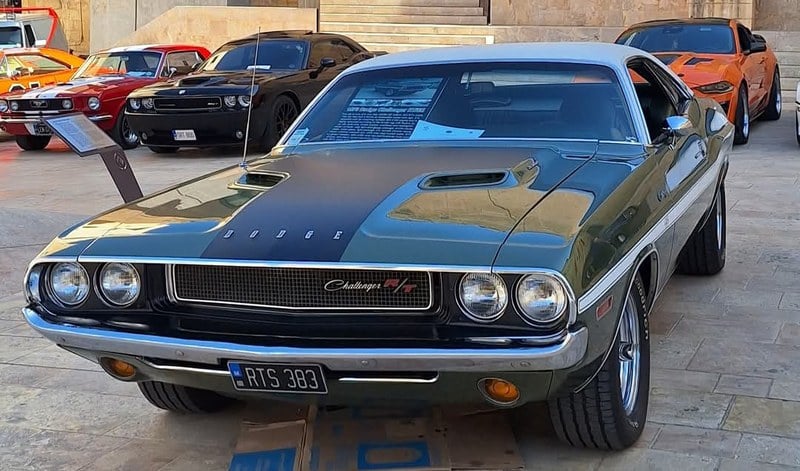 1970 Dodge Challenger - 2 1970 Dodge Challenger - 2