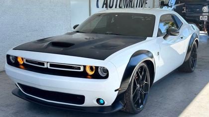 Dodge Challenger SRT Hellcat